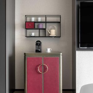Elegant Twin Room